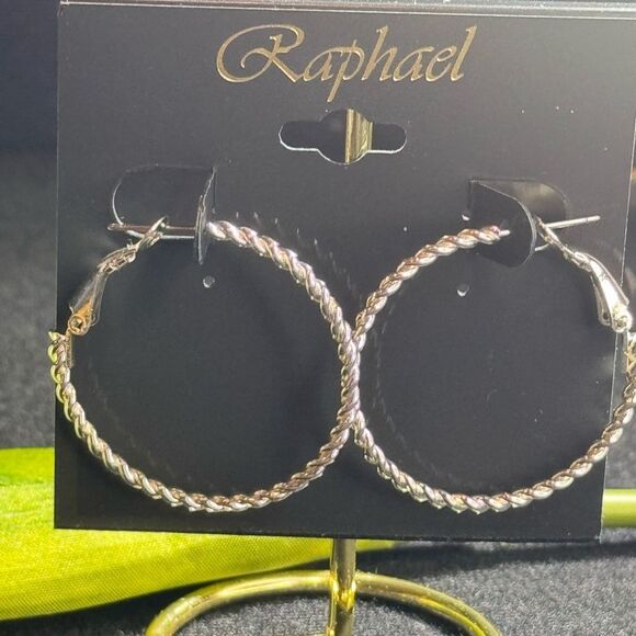 Raphael Silver Tone Textured Hoop Earrings 1.25in - Picture 2 of 11